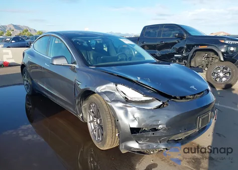 2019 Tesla Model 3 Long Range/Performance из США, поврежденный, VIN 5YJ3E1EB4KF386067